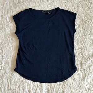 Tahari Blue Relaxed Short Sleeve Women’s Linen Tee